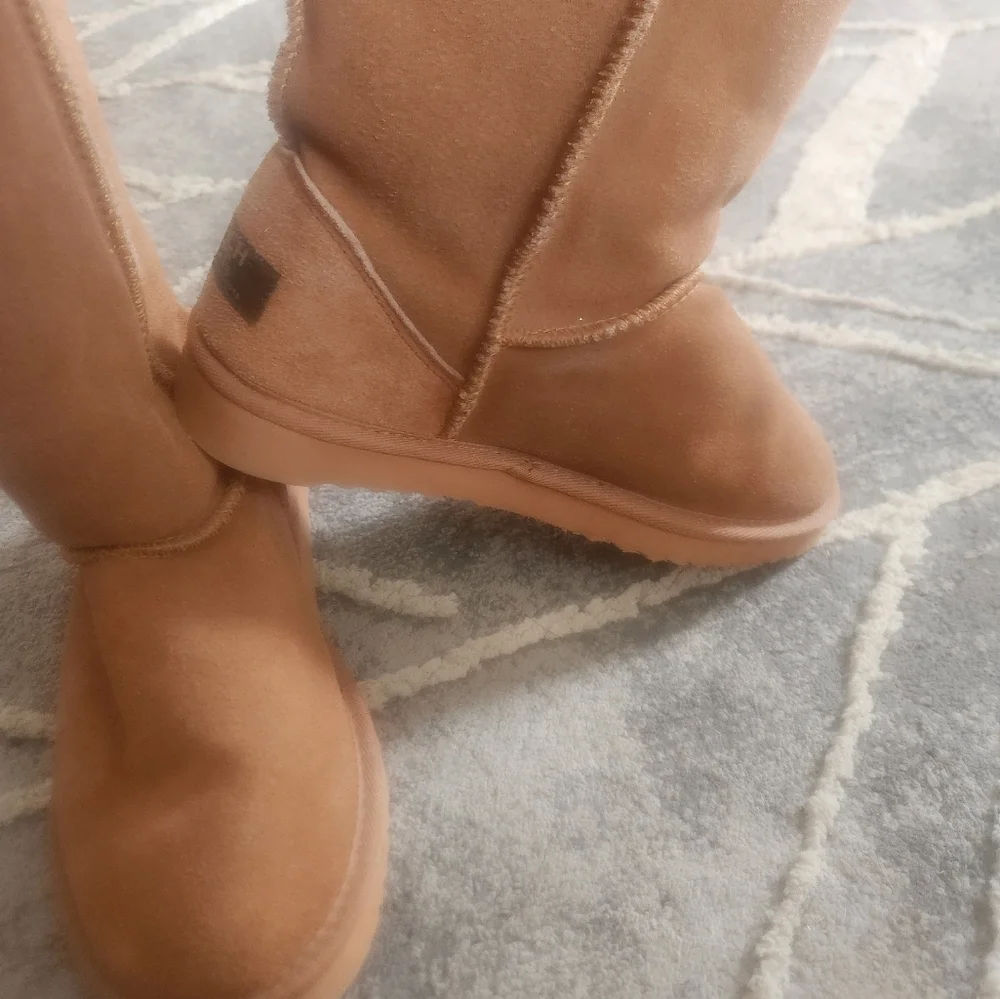Beach Feet classic chestnut boot